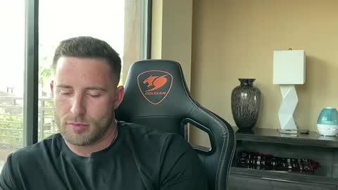 Brett Mycles online show from December 2024 11:39:01 PM