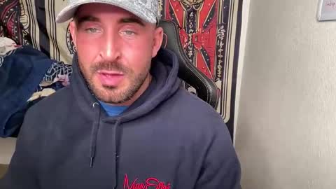 Brett Mycles online show from February 2026 06:21:02 AM