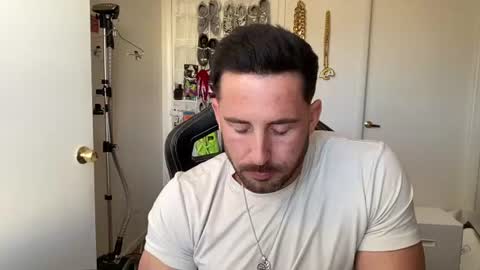 Brett Mycles online show from July 2026 01:01:02 AM
