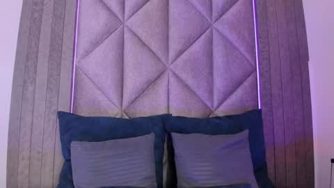 B R I A  online show from January 2025 05:04:02 AM