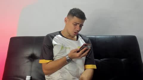 Snapshot of brian_mac chatting on January 2025 04:27:02 AM brian_mac online show from January 2025 04:27:02 AM