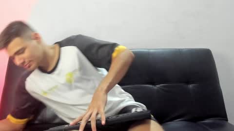 Snapshot of brian_mac chatting on January 2025 06:54:02 PM brian_mac online show from January 2025 06:54:02 PM