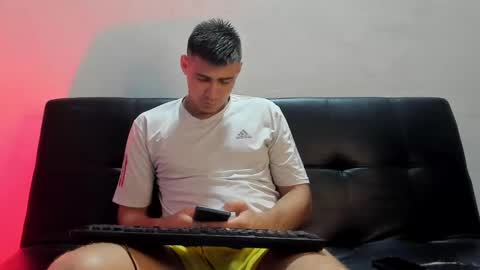 Snapshot of brian_mac chatting on January 2025 04:05:01 AM brian_mac online show from January 2025 04:05:01 AM