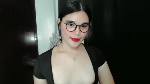 Claire online show from June 2026 03:40:01 PM