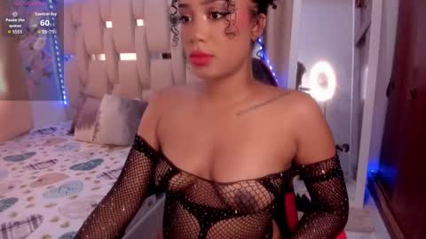  Briana  online show from November 2025 12:16:01 PM