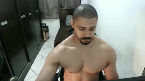 Snapshot of brianaries chatting on September 2025 05:11:02 AM brianaries online show from September 2025 05:11:02 AM