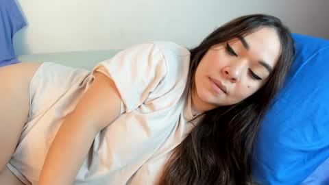 Snapshot of brianna_fallingangel chatting on February 2025 10:18:01 PM brianna_fallingangel online show from February 2025 10:18:01 PM