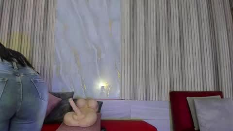 Brianna Chelsea  online show from September 2025 12:05:01 PM