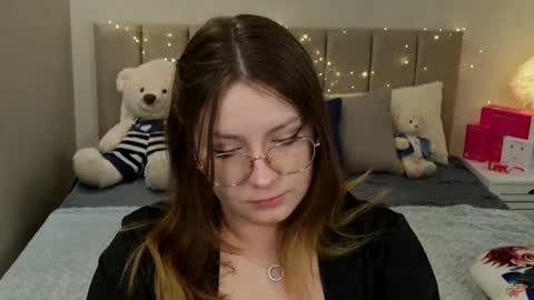 briarwynn online show from May 2026 06:04:01 PM