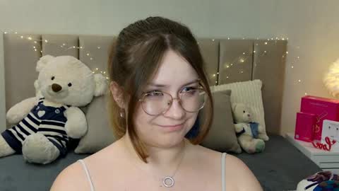briarwynn online show from May 2026 10:27:02 PM