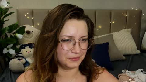 briarwynn online show from June 2026 01:28:02 AM