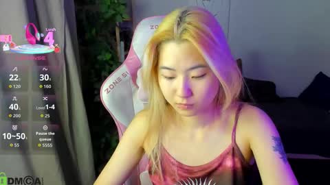 Snapshot of bridgetbottrel chatting on October 2025 01:35:01 AM Bridget online show from October 2025 01:35:01 AM