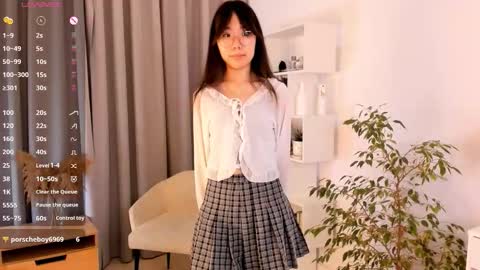 Hanna online show from October 2025 01:08:02 AM