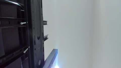    online show from September 2025 12:18:01 PM