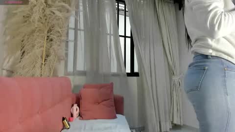    online show from December 2025 11:48:01 AM