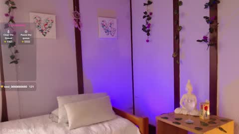 Snapshot of brie_cheese1 chatting on March 2025 05:29:02 PM Brie Ill be away November 2829 and 30. See u on Sunday for more fun online show from March 2025 05:29:02 PM