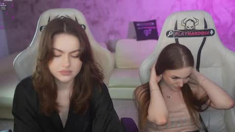 Diamonds Girls online show from May 2026 02:33:01 PM