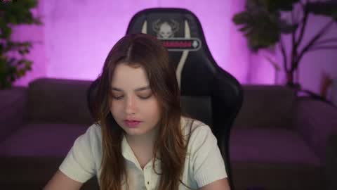 Diamonds Girls online show from June 2026 10:38:02 PM