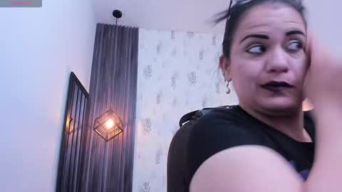 Snapshot of brigittemiller chatting on December 2025 04:24:01 PM BRIGITTE online show from December 2025 04:24:01 PM