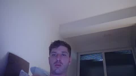 brii0000 online show from September 2025 11:24:02 AM