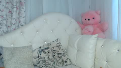 Nika online show from January 2025 05:20:02 AM