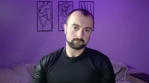 brindlefly69 online show from December 2024 11:44:01 AM