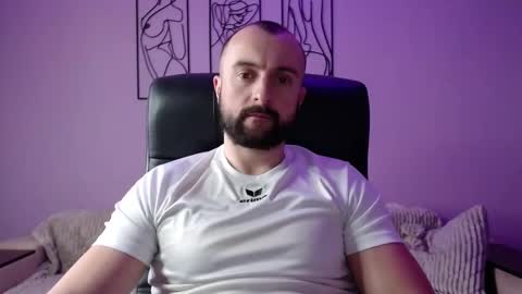 brindlefly69 online show from January 2025 11:38:02 AM