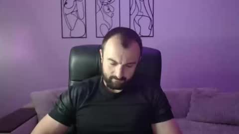 brindlefly69 online show from September 2025 11:00:01 AM