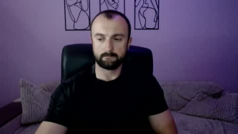 brindlefly69 online show from June 2026 10:28:02 AM