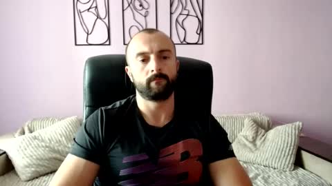 brindlefly69 online show from July 2026 11:20:02 AM