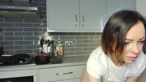 brinny_grace online show from February 2026 09:18:02 AM