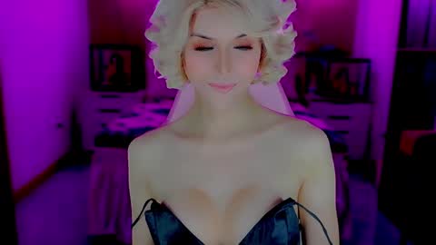 brionatop online show from October 2025 11:17:02 PM