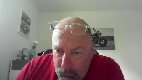 Snapshot of brisco1971 chatting on May 2026 05:24:01 AM Brisco schner Schwanz online show from May 2026 05:24:01 AM