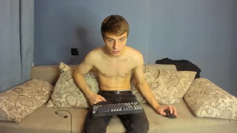 bristlebback online show from November 2025 12:38:01 PM