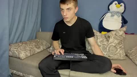 Snapshot of bristlebback chatting on April 2026 03:18:02 PM bristlebback online show from April 2026 03:18:02 PM