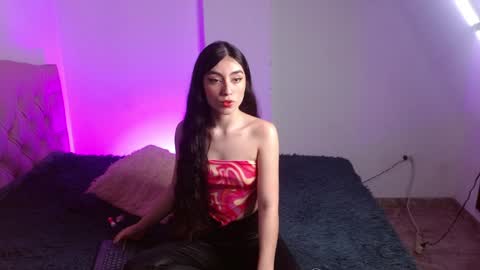 Snapshot of britany__lenox chatting on January 2025 01:38:02 AM britany lenox online show from January 2025 01:38:02 AM