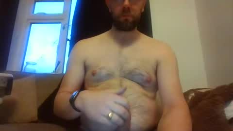 britguy6985 online show from December 2024 04:09:01 PM