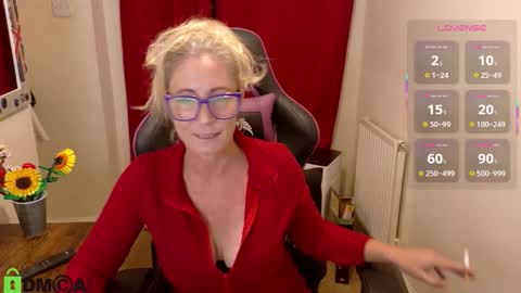 Snapshot of britishladya chatting on September 2025 09:15:02 PM Lady Annabelle Montgomery online show from September 2025 09:15:02 PM