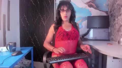  BRITNEY ROSEE  online show from July 2026 02:43:01 AM
