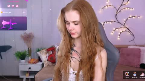 Britney online show from January 2025 08:44:01 PM