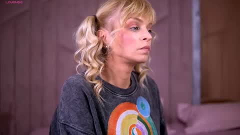 britneyhudson online show from December 2025 08:54:01 AM