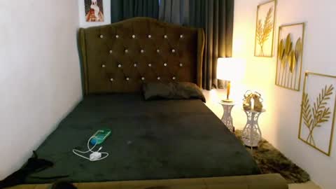 Amanda online show from June 2026 05:02:02 AM