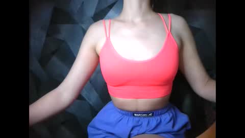 Snapshot of britneyxkittens chatting on October 2025 04:08:01 PM BritneyxKittens online show from October 2025 04:08:01 PM