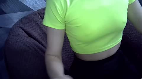 Snapshot of britneyxkittens chatting on December 2025 07:14:02 AM BritneyxKittens online show from December 2025 07:14:02 AM