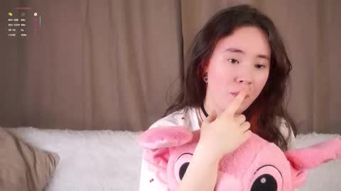 Lina online show from February 2026 11:31:02 AM