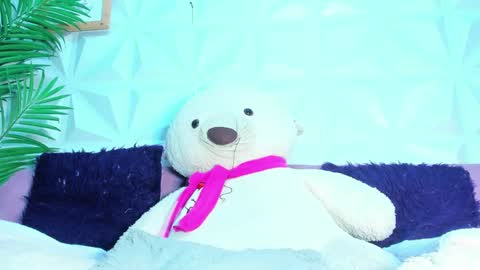 BRIYIT     online show from October 2025 10:27:02 PM