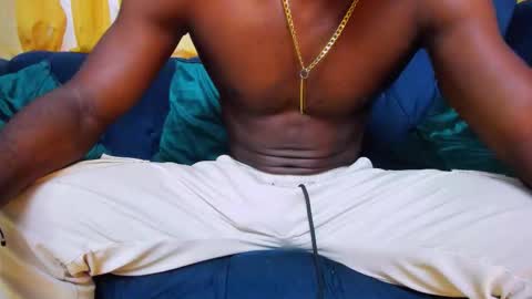 Snapshot of bro_friends chatting on February 2026 01:21:01 PM Bro friends online show from February 2026 01:21:01 PM