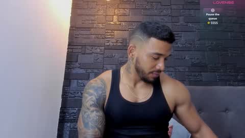 brock_hurn online show from November 2025 09:43:02 PM