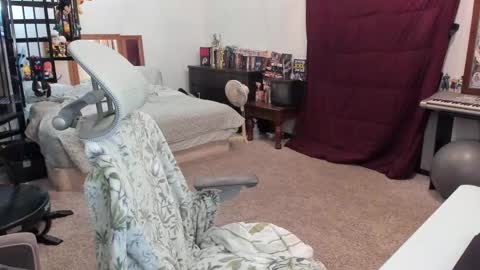 Snapshot of brockleereynolds chatting on October 2025 03:07:02 PM Brock Lee Reynolds online show from October 2025 03:07:02 PM