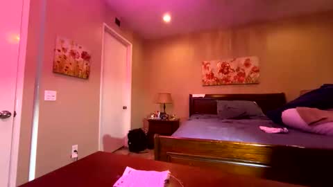 Snapshot of brodienewport chatting on January 2026 08:45:01 PM brodienewport online show from January 2026 08:45:01 PM